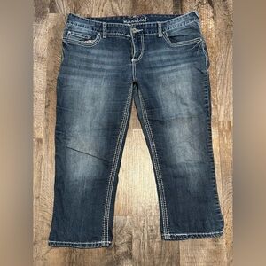 Adorable comfy Maurice’s Women’s capri jeans size 13/14